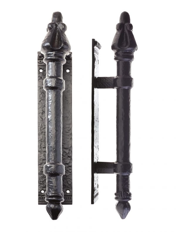Foxcote Foundries | Round Pull Handle on Backplate