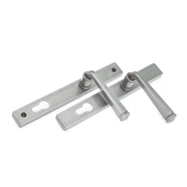 Fab&Fix | Forged Sprung Inline Door Handle